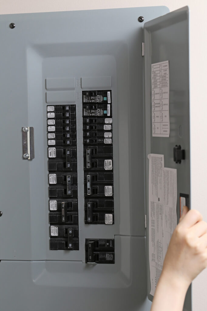 this-is-how-much-an-electrical-panel-upgrade-costs-in-2021-find-the
