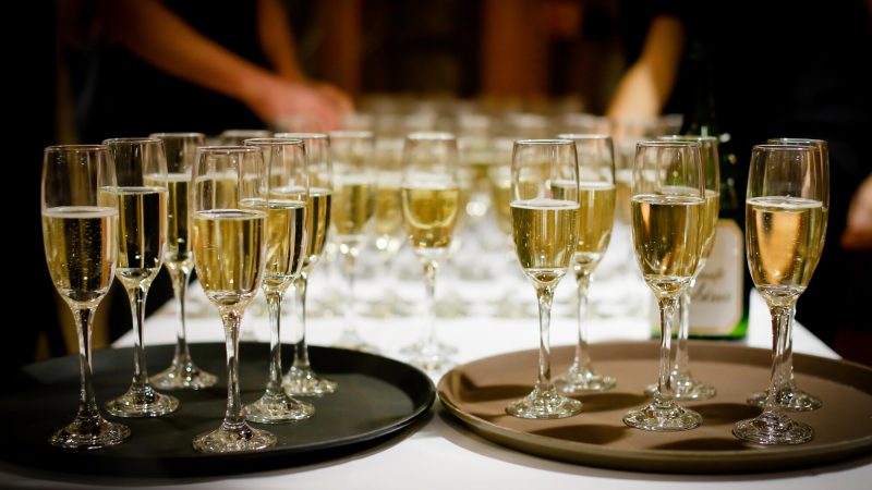 How to Succeed as a Wedding Caterer